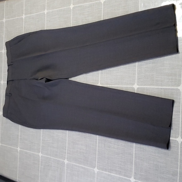 HUGO Boss Dieselstrasse 12 gray wool lined flat front Pants, Size 34R - Picture 6 of 16